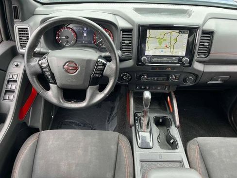 Used 2022 Nissan Frontier PRO-4X image 14