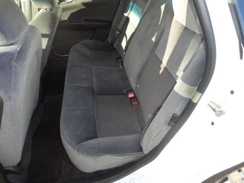 Used 2014 Chevrolet Impala LT image 9