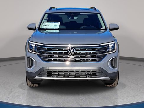 New 2026 Volkswagen Atlas SE AWD/4WD image 2