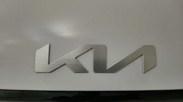 Used 2025 Kia EV6 Wind AWD/4WD image 31