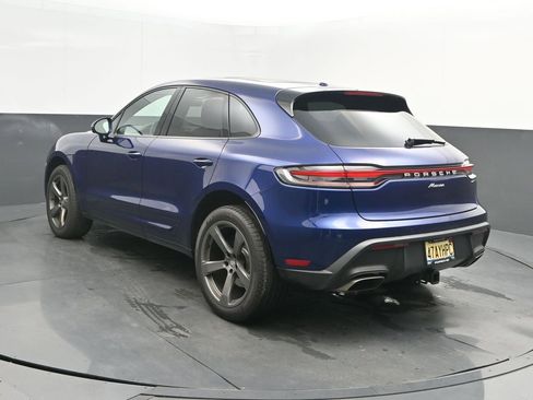 New 2026 Porsche Macan image 3