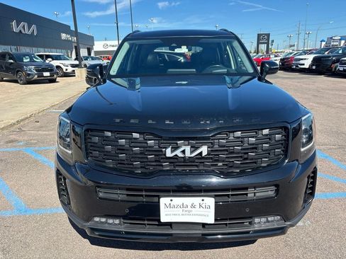 Used 2022 Kia Telluride SX w/ SX Prestige Package AWD/4WD image 2