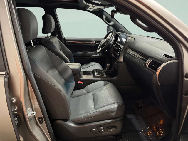 Certified 2023 Lexus GX 460 Premium w/ Premium Plus Package AWD/4WD image 30