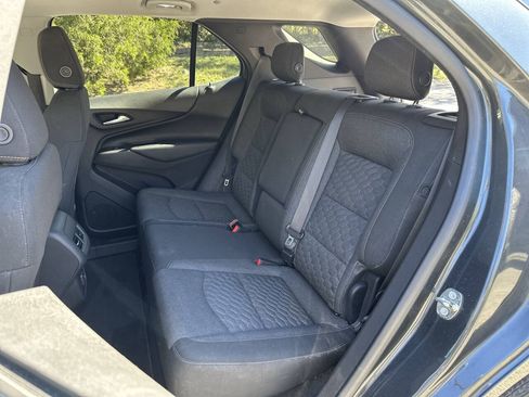 Used 2019 Chevrolet Equinox LT w/ Driver Convenience Package FWD image 13
