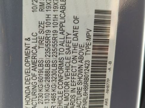 Certified 2024 Honda Odyssey Touring image 24