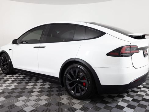 Used 2023 Tesla Model X Plaid AWD/4WD image 4