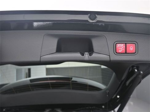 New 2026 Mercedes-Benz GLA 250 image 25