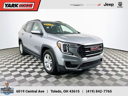 Used 2024 GMC Terrain SLE w/ Driver Convenience Package