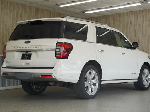 Used 2023 Ford Expedition Platinum AWD/4WD image 10
