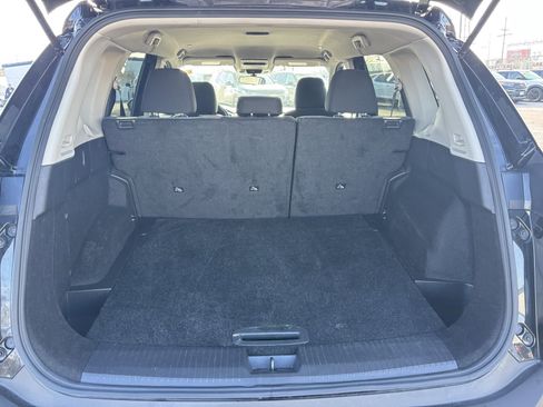 Used 2023 Nissan Rogue SV image 21