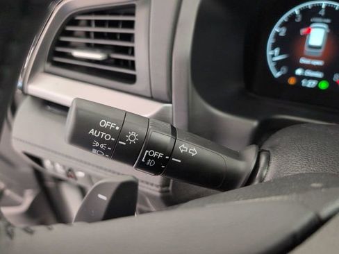 New 2026 Honda Odyssey Touring image 15