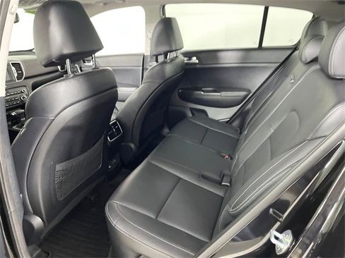 Used 2017 Kia Sportage EX w/ EX Premium Package image 13