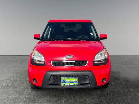 Used 2010 Kia Soul + w/ Audio Pkg image 2
