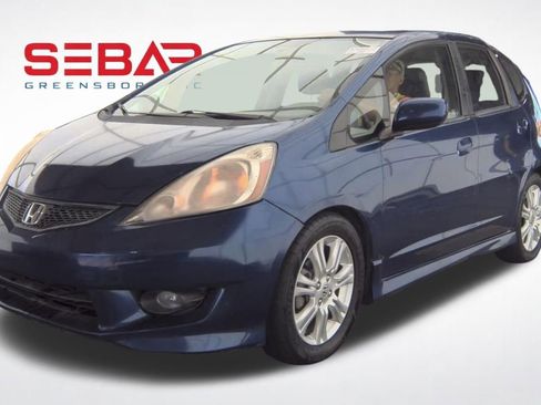 Used 2011 Honda Fit Sport image 1