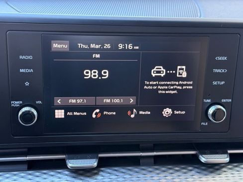 Used 2024 Kia Carnival LX image 16