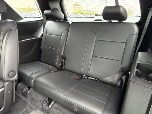 Used 2022 Chevrolet Traverse High Country image 30