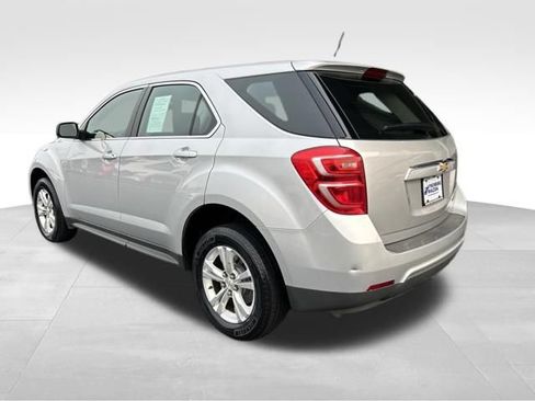 Used 2016 Chevrolet Equinox LS FWD image 3