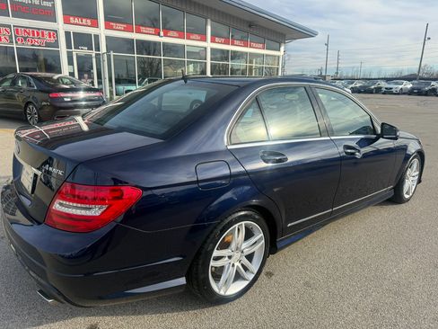 Used 2013 Mercedes-Benz C 300 4MATIC Sedan image 4