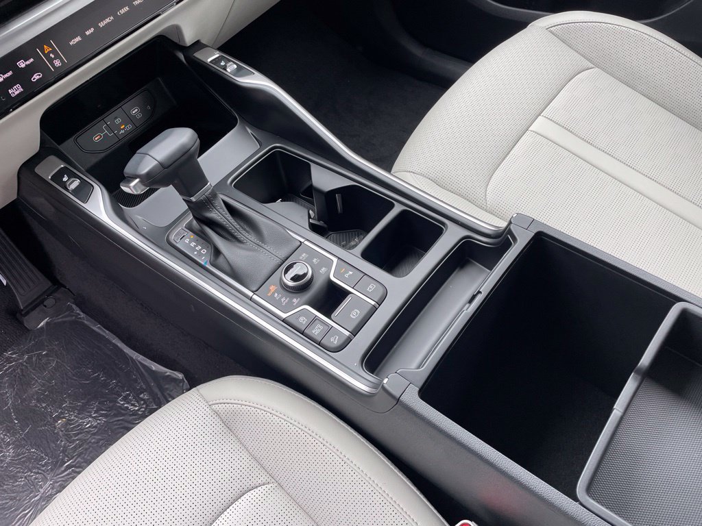 New 2026 Kia Sorento S AWD/4WD image 9