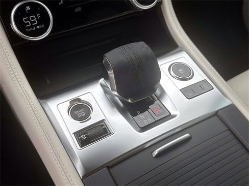 New 2025 Jaguar F-PACE R-Dynamic S image 22