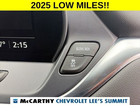 Used 2025 Chevrolet Blazer LT FWD image 29