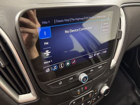 Used 2023 Chevrolet Malibu LT FWD image 37
