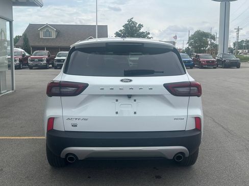 Used 2024 Ford Escape Active w/ Tech Pack #2 AWD/4WD image 6