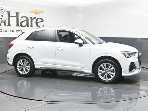 Used 2025 Audi Q3 2.0T Premium AWD/4WD image 51