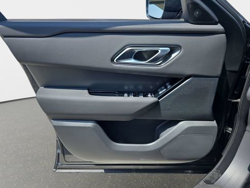 New 2026 Land Rover Range Rover Velar S AWD/4WD image 27