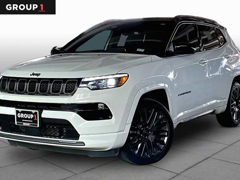 Used 2023 Jeep Compass High Altitude AWD/4WD image 1