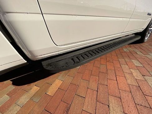 Used 2023 RAM 1500 Laramie image 35