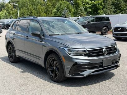 Used 2023 Volkswagen Tiguan SE R-Line
