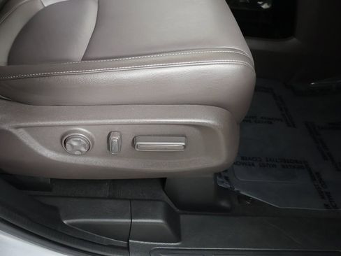 Used 2023 Honda Odyssey EX-L image 31