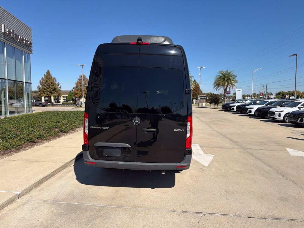 Used 2025 Mercedes-Benz Sprinter 2500 image 6