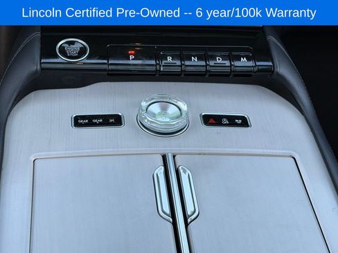 Used 2025 Lincoln Navigator Reserve AWD/4WD image 14