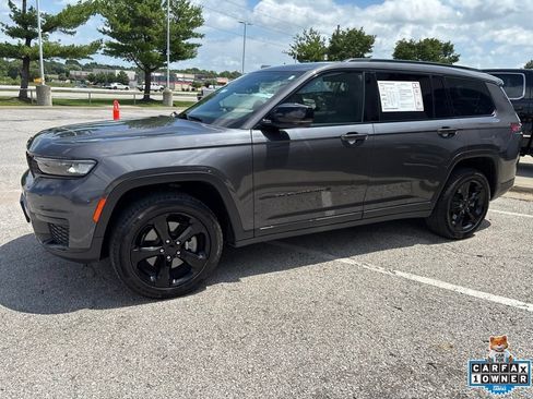 Used 2021 Jeep Grand Cherokee L Laredo AWD/4WD image 14