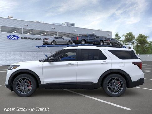 New 2026 Ford Explorer ST-Line w/ ST-Line Street Pack AWD/4WD image 3
