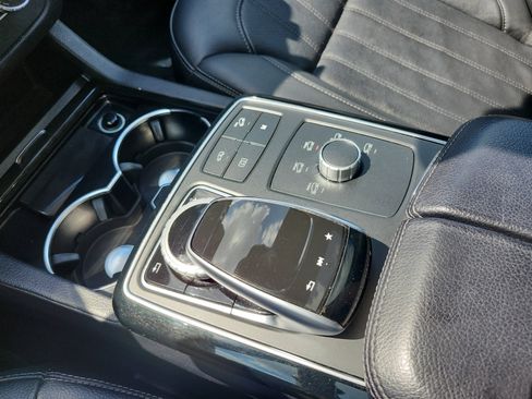 Used 2018 Mercedes-Benz GLS 450 4MATIC image 23