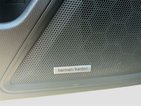 Used 2021 Subaru Outback Limited XT w/ Popular Package #2 image 18