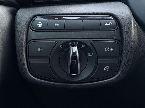 Used 2023 INFINITI QX55 Essential w/ Accent Package image 13