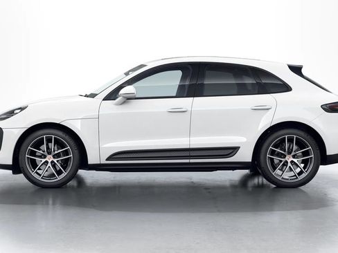 New 2026 Porsche Macan AWD/4WD image 2