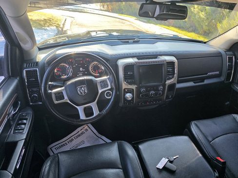 Used 2014 RAM 1500 Laramie w/ Convenience Group image 13