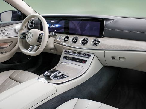 Used 2022 Mercedes-Benz E 450 Cabriolet image 21