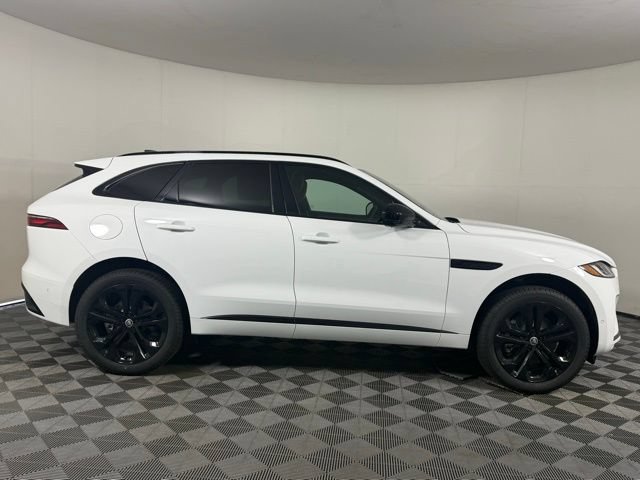 Used 2026 Jaguar F-PACE R-Dynamic S AWD/4WD image 9