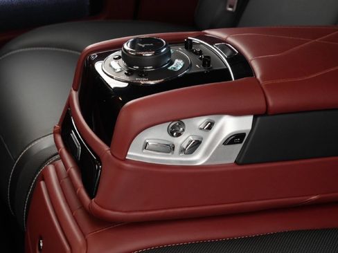 Used 2020 Rolls-Royce Ghost RWD image 16