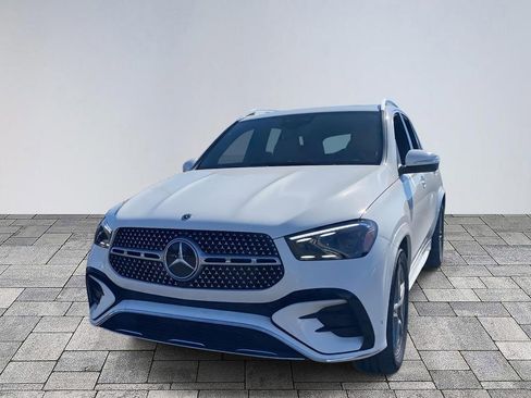 New 2026 Mercedes-Benz GLE 580 4MATIC image 3