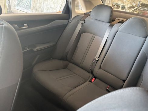 Used 2023 Kia K5 LXS image 40