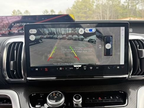 New 2026 Ford Expedition Max Platinum image 17