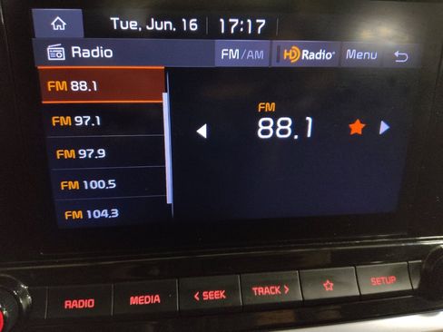 Used 2022 Kia Forte LXS w/ LXS Technology Package FWD image 25