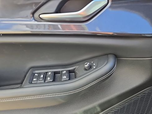 Certified 2023 Jeep Grand Cherokee L Laredo AWD/4WD image 19